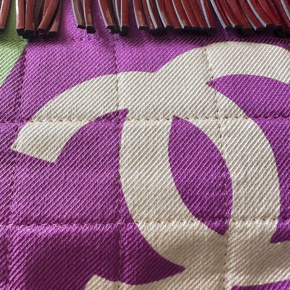 Beautiful multicolor Chanel baguette - Picture 13 of 13